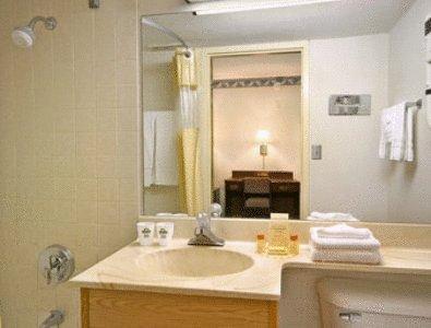 Days Inn Wauwatosa/Milwaukee Quarto foto