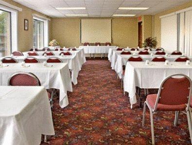 Days Inn Wauwatosa/Milwaukee Instalações foto
